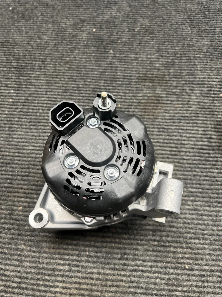 OEM GM 10335498 Alternator - Image 4 of 4