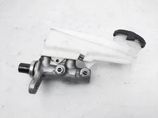 2021 Honda Civic 1.5L At Fwd Brake Booster Master Cylinder 46101-Thr-A02