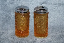 L.G. Wright Amber Glass Daisy and Buttons Salt and Pepper Shakers