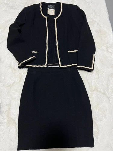 Rara tuta vintage CHANEL bicolore bianco nero 38 autentica dal Giappone