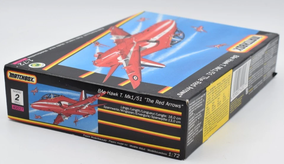 Matchbox 1:72 aereo BAe Hawk T. Mk1/51 Red Arrows. Kit modello in plastica - Immagine 3 di 4