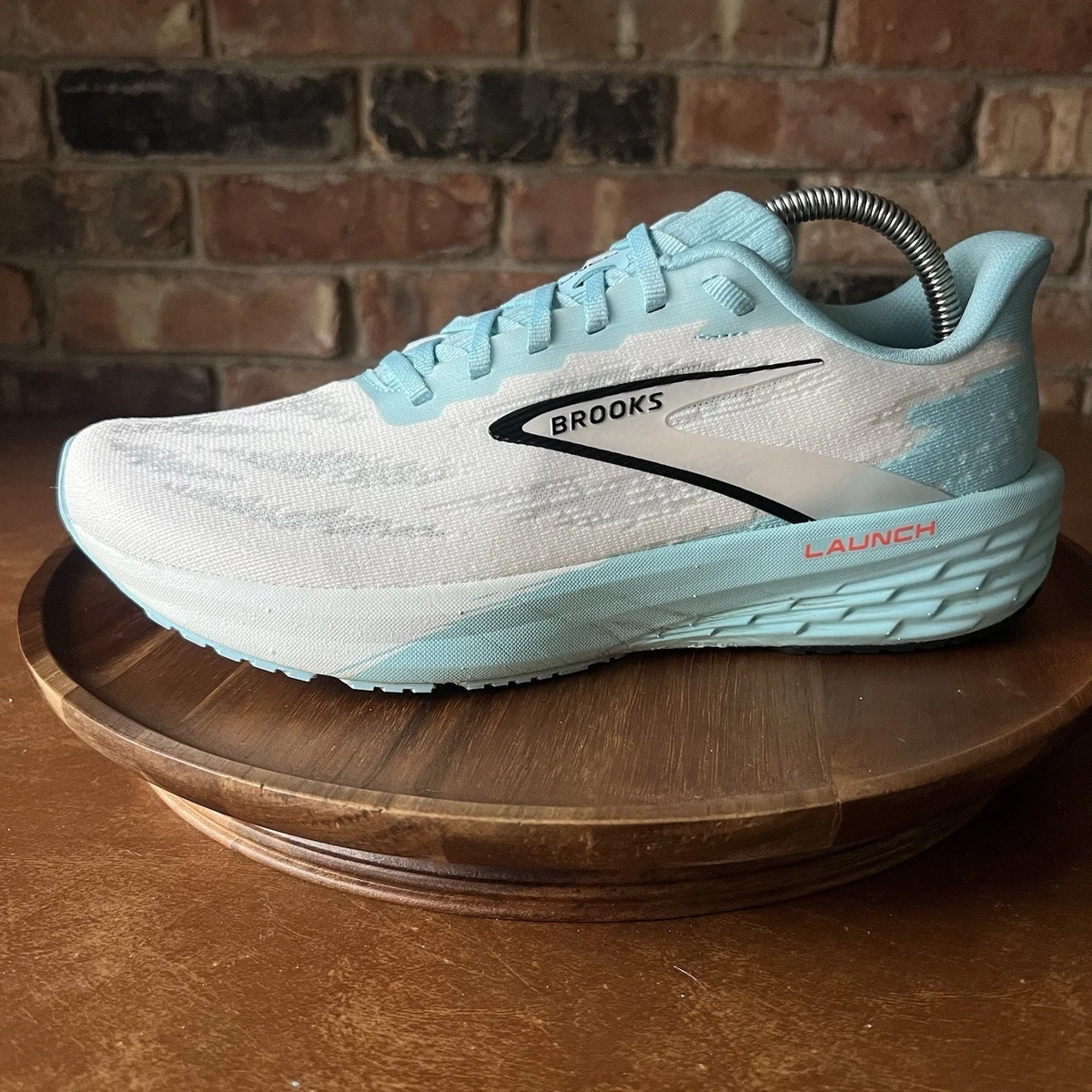 Brooks Launch 11 White Grey Black for sale | eBay display picture 3