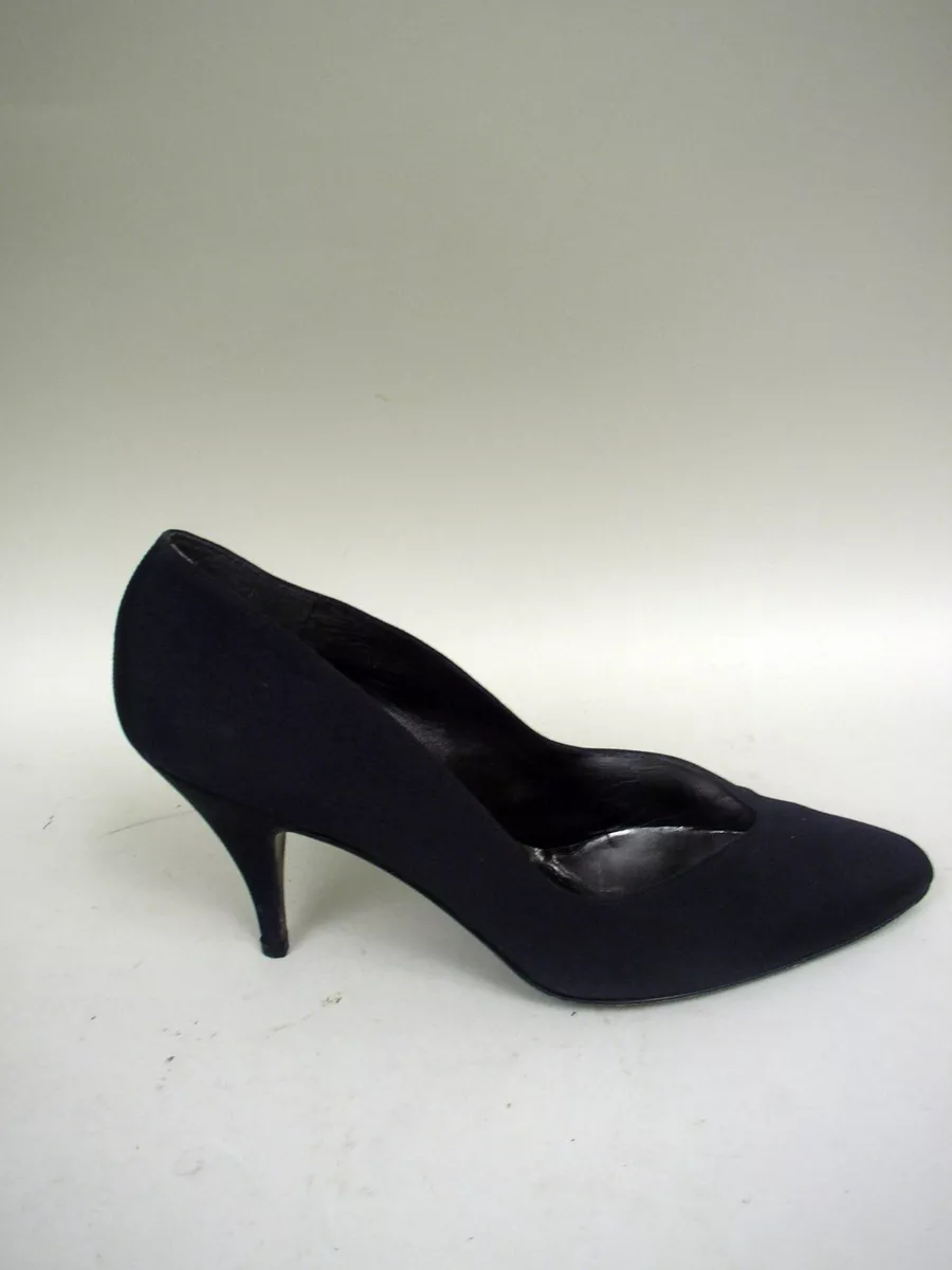 The leigh 45 pump sale