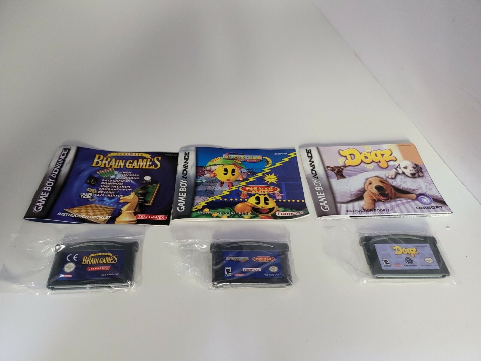 3 Jeux Ms Pac Man & Pacman World / Brain Jeux / Dogz pour Gameboy Advance #P21