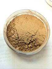 Kirkland by Borghese (2 Pack) loose translucent finishing powder +free eyeliner 