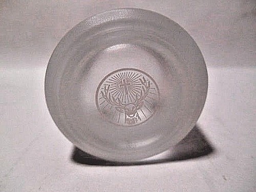 VINTAGE JAGERMEISTER SOUVENIR FROSTED SHOT GLASS - 2cl - Picture 9 of 14