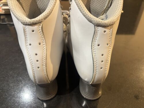 Jackson Debut Nur Schlittschuhstiefel. UK Größe 5. Karton Größe 7 - Bild 7 von 10