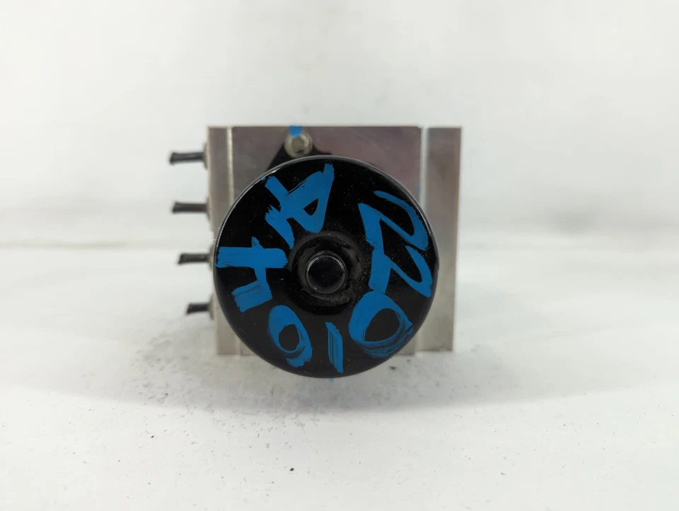 Módulo de control de bomba ABS Pontiac G6 2008-2009 EXOUR Foto 4 de 4