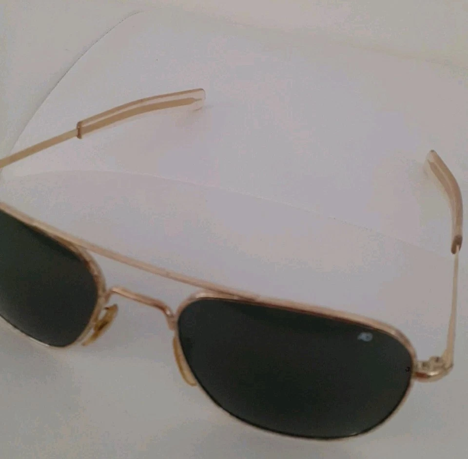 American Optical Pilot Sunglasses AUTH Gold Frames Black Lens 1970's Vietnam era - Image 2 of 4