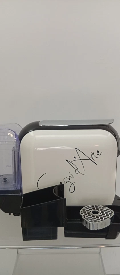 macchinetta caffe SGL Capsule Ricondiz  +  100 Capsule Omaggio Segni D'arte - Immagine 2 di 4