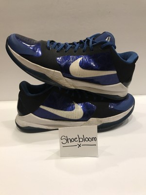 duke kobe 5