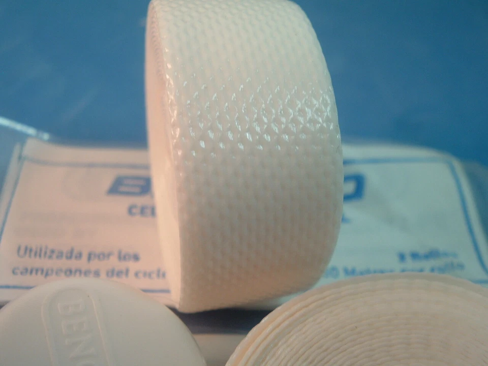 Cinta para manillar de carretera Benotto blanca texturizada NUEVA/NOS de colección-México-nueva en caja Foto 2 de 3