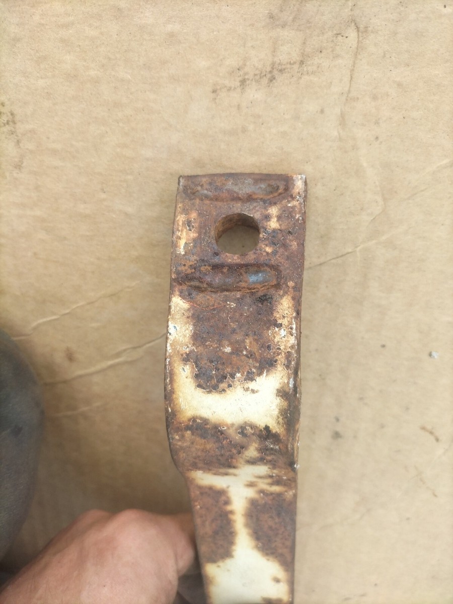 Gebrauchter Deutz Fahr Heuwender-Zinkenarm KH 40 – Originalteil Nr. 1.1043.030.107.00