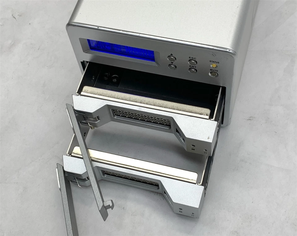 G-Technology G-Safe G-SF3 2000 Gen3 2TB Drive External Enclosure *No HDD* - Image 3 of 4