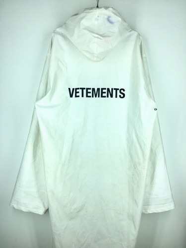 Men's VETEMENTS Raincoat Coat Jacket 