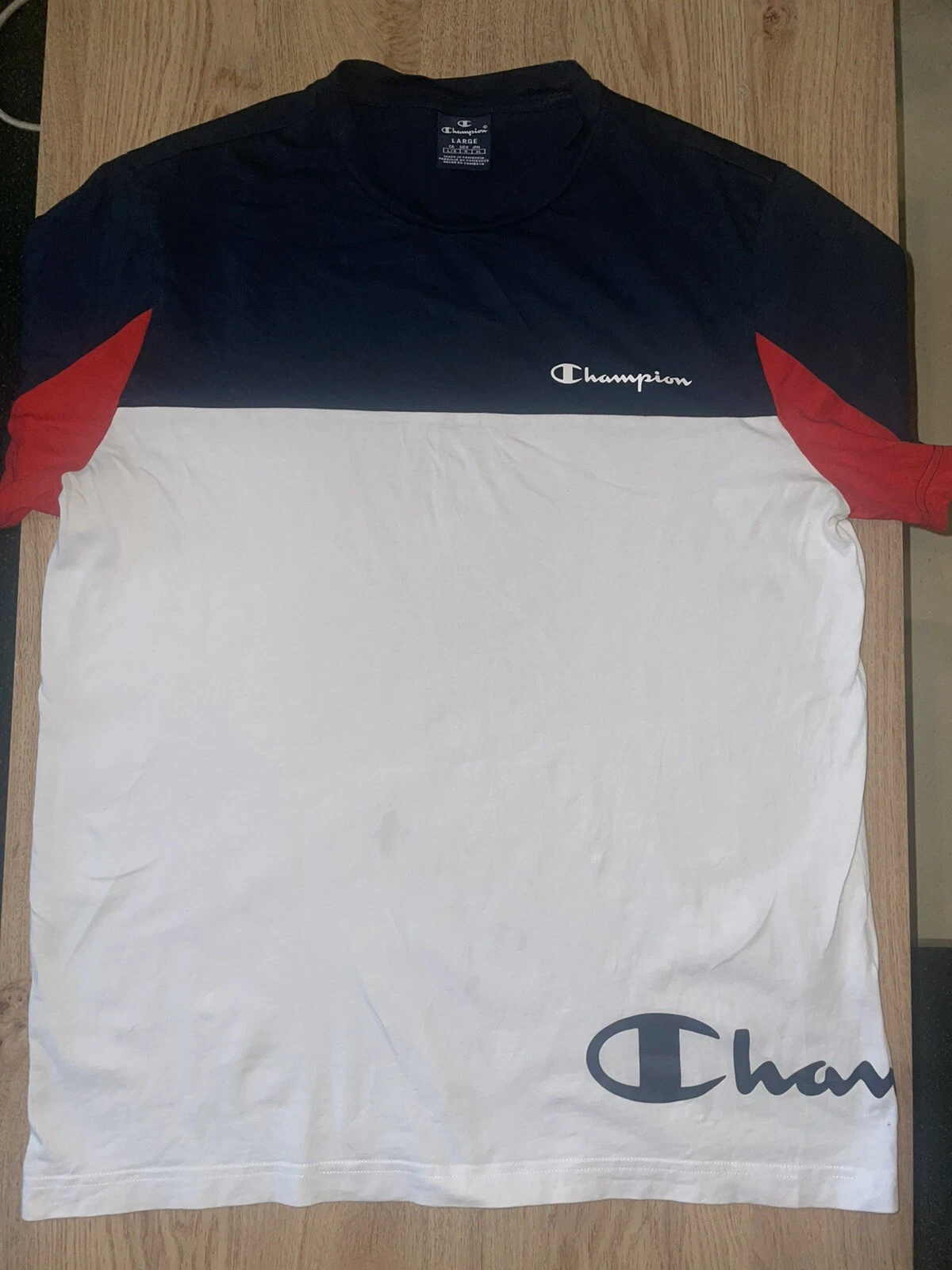 Champion T shirt Large