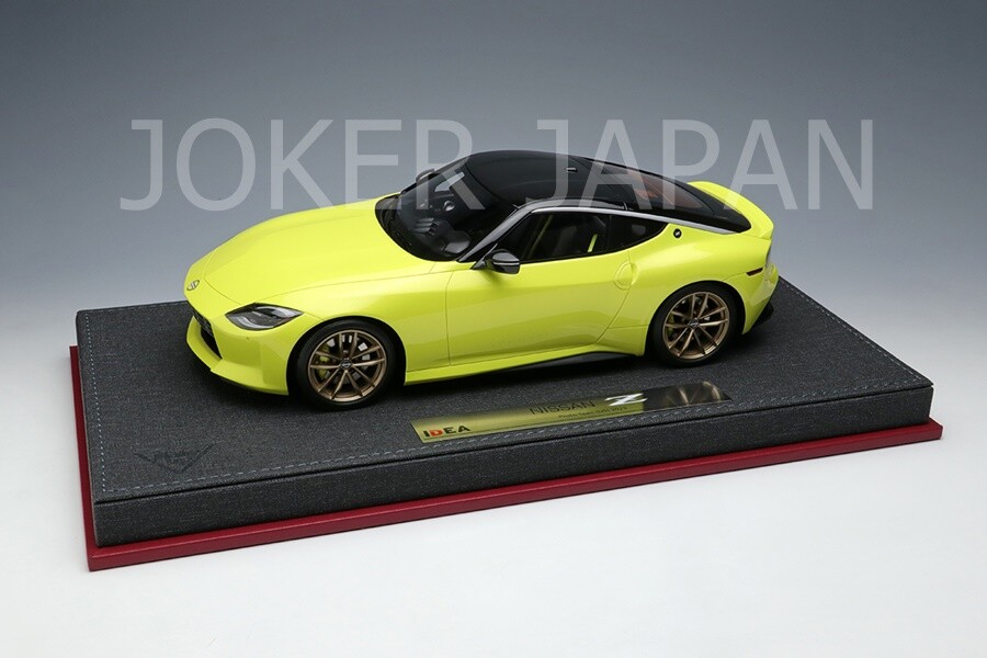 Make Up IDEA 1/18 Nissan Z 