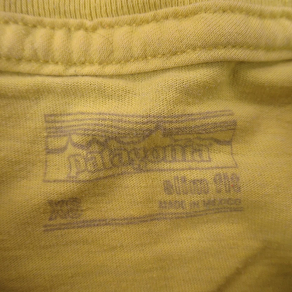 Patagonia Shirt Girls XS Crew Neck Lightweight Casual Slim Fit Short Sleeve - Image 4 of 4