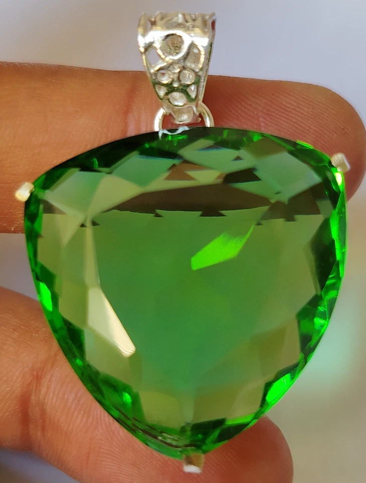 AAA+ 92.80 CT Large Green Peridot Trillion Cut 925 Silver Pendant Gift for Women - Image 4 of 4