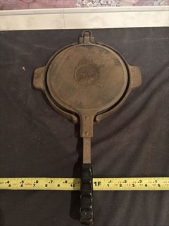Jotul Norway Cast Iron Heart Shaped Waffle Press &base NOICE