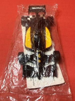 1994 Rahal-Hogan T94/00 Lola Honda IndyCar Race Car #4 Diecast 1:64 scale (3.5'')