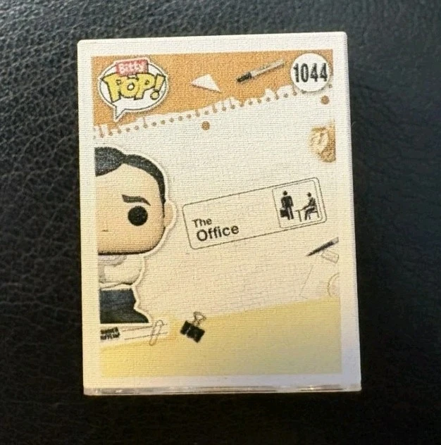 Funko Bitty Pop The Office - #1044 DORADO Michael Scott Hyper Raro 1/32-Como Nuevo Foto 3 de 3