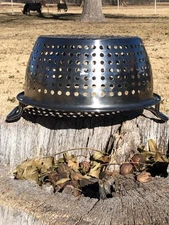 gold panning classifier HEAVY guage Stainless Steel. 5/16" holes fits 5 gal buc.