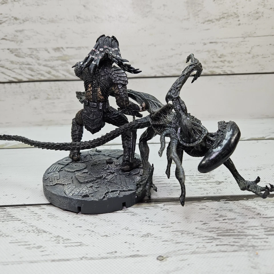 Figuras de 5" McFarlane Toys AVP Alien VS Predator Playsets Celtic Predator 2005 Foto 4 de 4