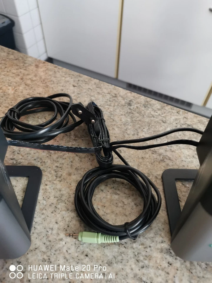 Altec Lansing 220 2er Set NEUwertig siehe Fotos: - Bild 2 von 4