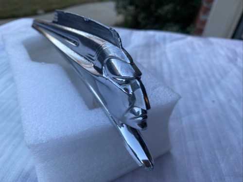 ✅1947,50 Pontiac Silver Streak Flying Indian Hood Ornament Vintage Rare