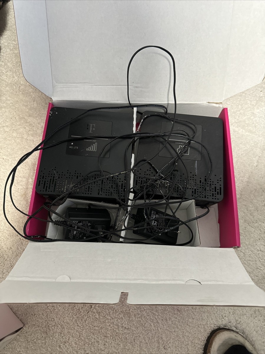 T-MOBILE 4G LTE INDOOR SIGNAL BOOSTER Personal CellSpot CELFI-D32-21266