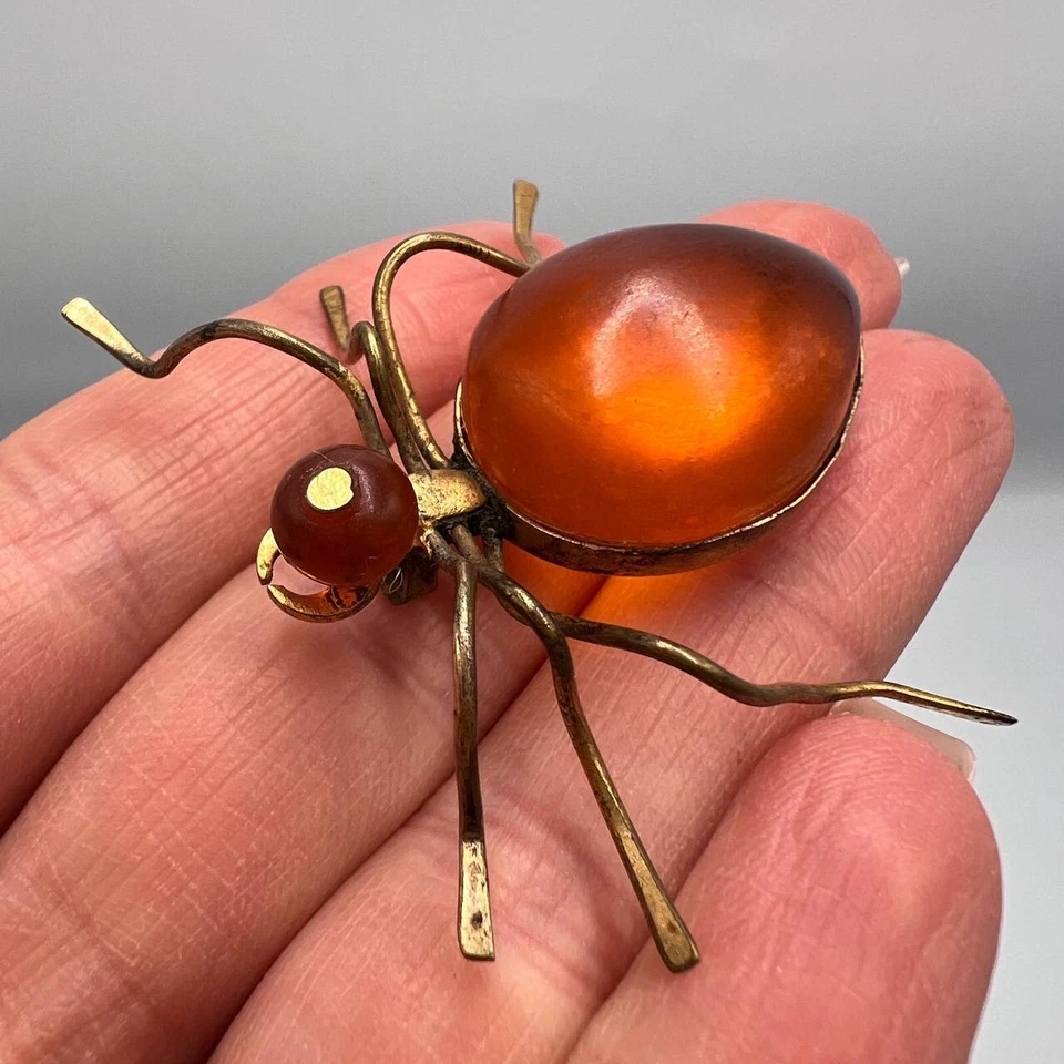 Vintage 1970s USSR Amber Spider Brooch Gold Plated Brass | Baltic Honey Amber | - Image 3 of 4