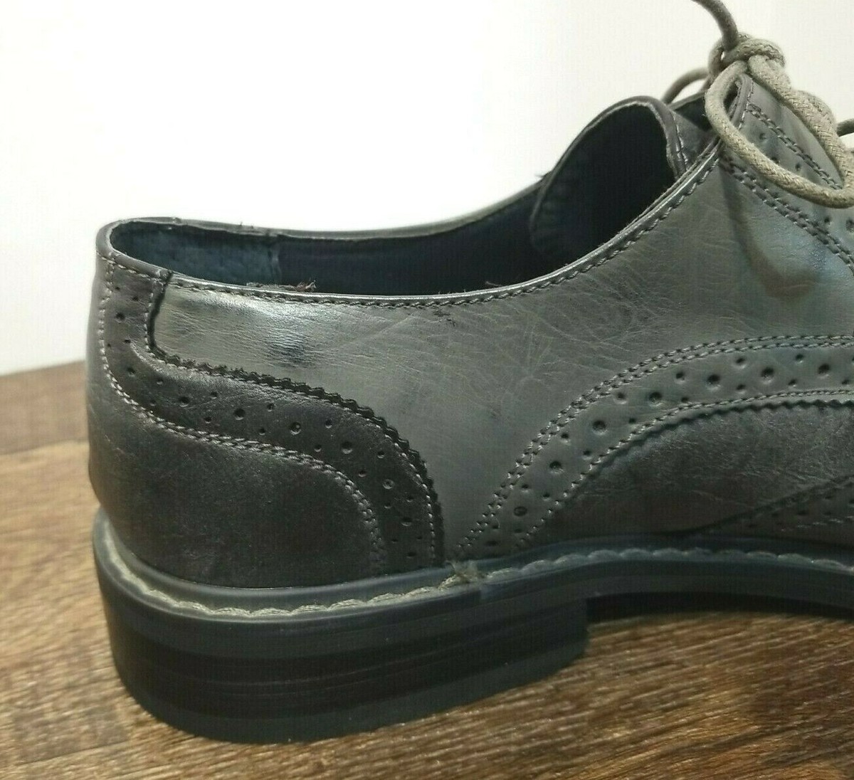NWOT Original PENGUIN gray wingtip genuine leather dress shoes oxfords Original Penguin Grey Leather Oxford, Size 10 | Mercari main image 3