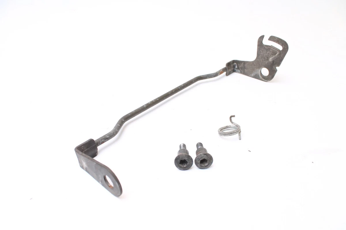1985 - 1987 Kawasaki Ninja 600 ZX600A OEM 32074-1113 Seat Lock