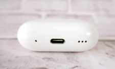 Apple AirPods Pro 2nd Gen USB-C Wireless Earbuds MagSafe Case Complete