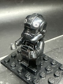 LEGO Imperial TIE Fighter Pilot Minifigure Star Wars Rebels 75106 75128 Cracked