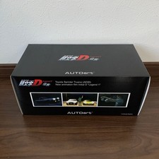 AUTOart 1/18 Initial D Legend 1 Toyota Sprinter Trueno AE86