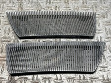 2003-04 Ford Mustang Svt Cobra Oem Hood Heat Extractors- No Backing Plates 314 2003-04 Ford Mustang Svt Cobra Oem Hood Heat Extractors- No Backing Plates 314