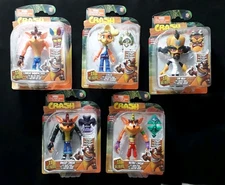Official Crash Bandicoot Action Figure Collection Toy Full Set NEW SEALED 5 Toys