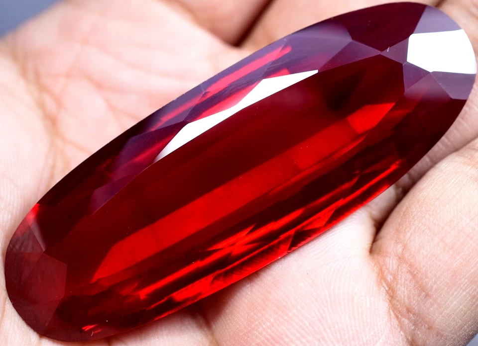 Natural 191.55 Ct Blood Red Ruby Mozambique GGL Certified Loose Gemstone - Image 2 of 4