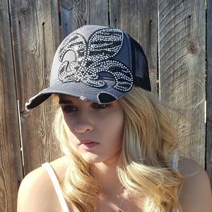 womens trucker style hats