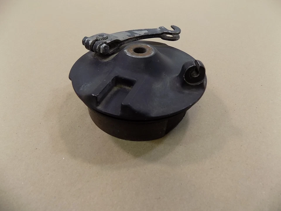 1982 82 81-83 YAMAHA YZ60 YZ-60 / OEM nice FRONT BRAKE BACKING PLATE Foto 2 de 4