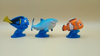 Disney Pixar Finding Nemo Lot Of 3  Bruce, Nemo, Dory Collection Figures
