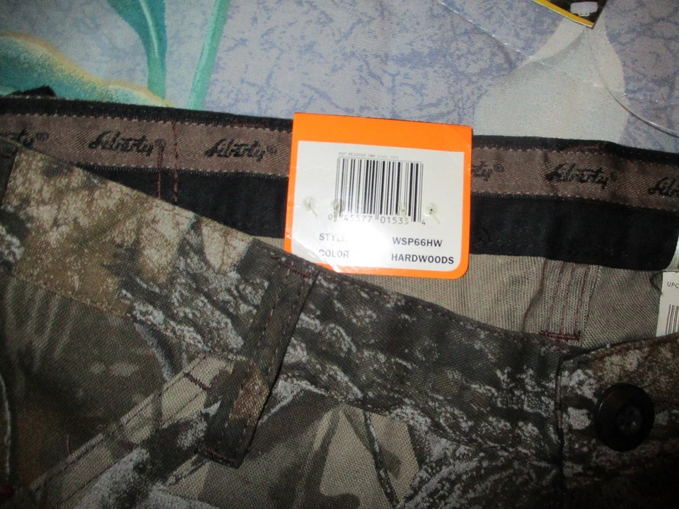 new w/ tag Liberty Pants Mens Camouflage Six Pocket Realtree Hardwoods 32Camo - Image 3 of 4