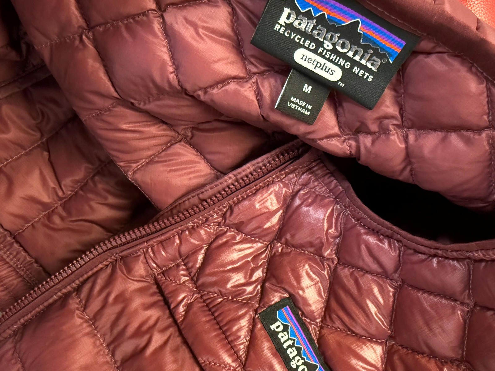 Patagonia Dark Ruby AlpLight Down Pullover 1/2 Zi… - image 3