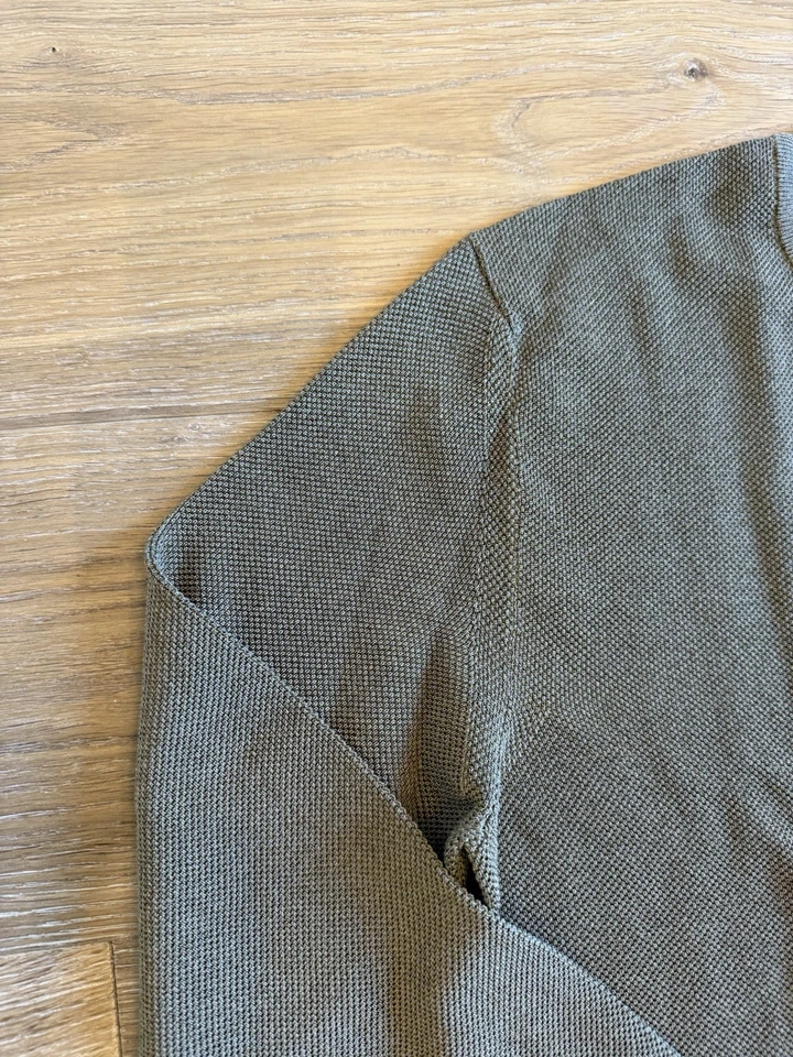 Suéter ajustado ligero Tom Ford. Nuevo. Talla grande (50) Foto 4 de 4