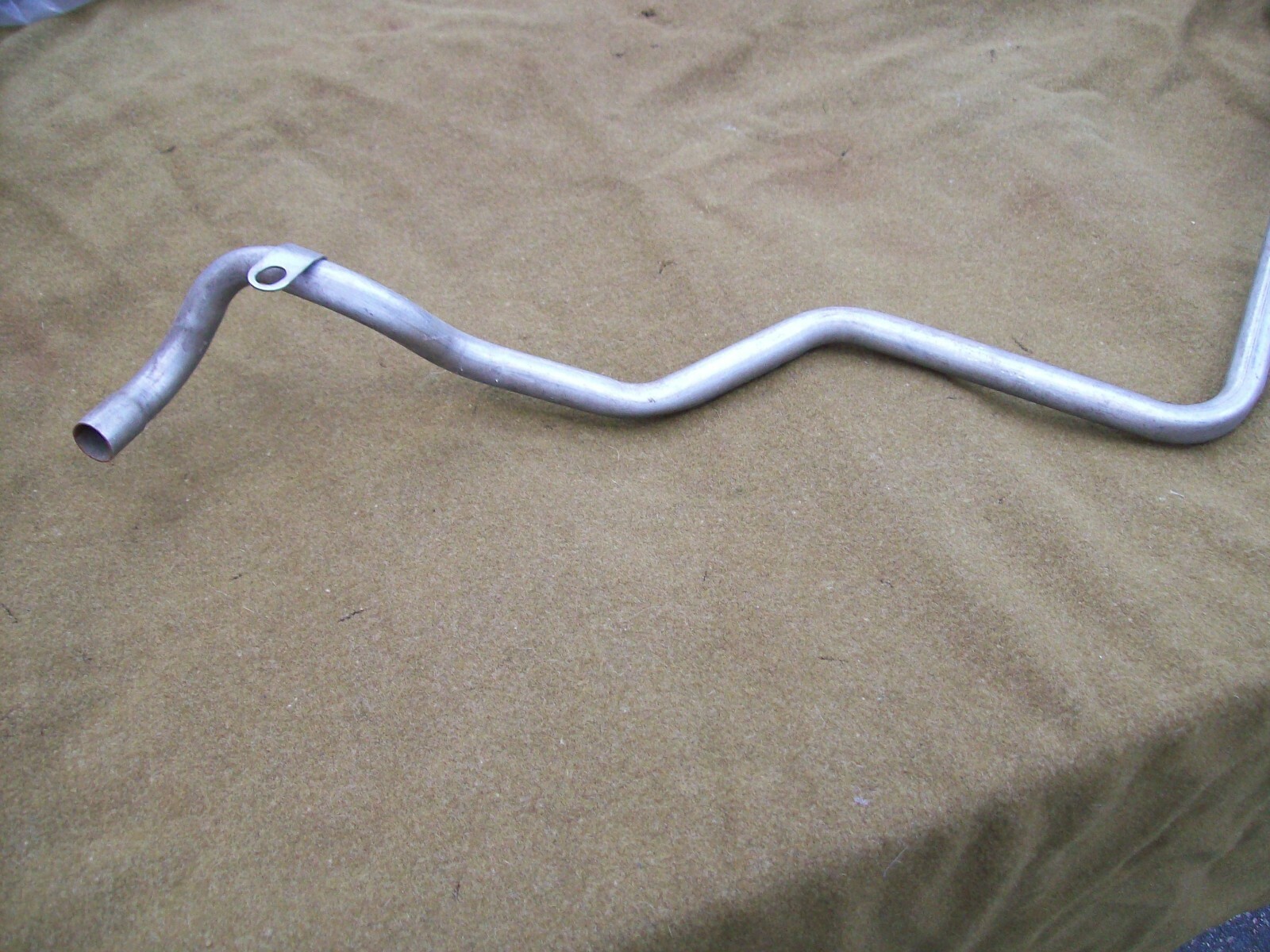 NOS FORD EXHAUST SECONDARY AIR INJECTION INLET SMOG PUMP TUBE 1985 THUNDERBIRD eBay