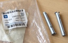 2 GENUINE Vauxhall Door Hinge Pins Astra Zafira Vectra Corsa Meriva 8.1 x 62.5mm