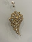 antique catholic religious Saint Mary Mother brooch pin heart locket Pins Pearls — photo 9