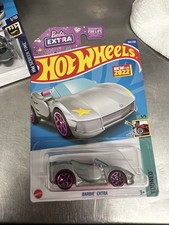 2022 Hot Wheels Silver Barbie Extra 154/250 HW Tooned 5/5